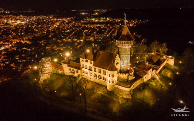 večerní Hněvín